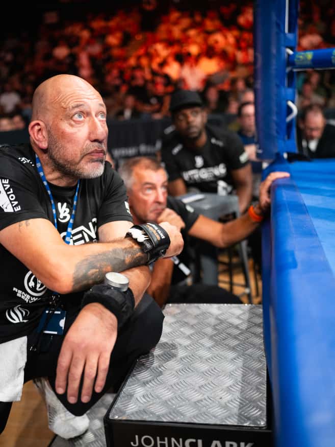 Ringside at an Evolve show